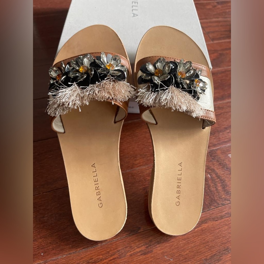 Gabriella women sandals size 6-7 made in Italy brand new